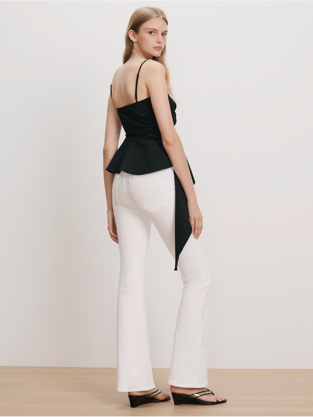 Veronica Beard Beverly high rise skinny flare jeans, 29 - Picture 2 of 8
